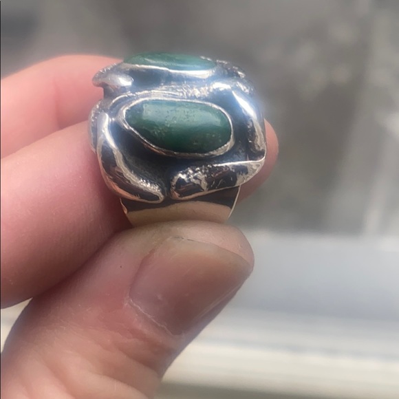 Turquoise and silver ring - Picture 10 of 13